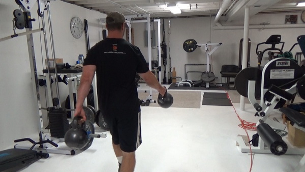 Kettlebell Diagonal Swing Walks For a Powerful Core