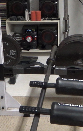 Safety Squat Bar "Over The Top" Rotary Rows For Full Stretch to Full Contraction