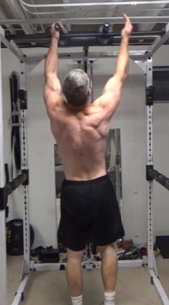Pull-Apart Bicep Pull-Ups For Building Massive Biceps With Bodyweight Training