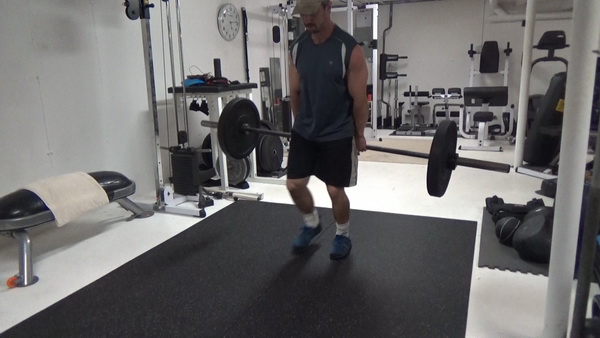 Barbell Cursing Walking Lunges Start