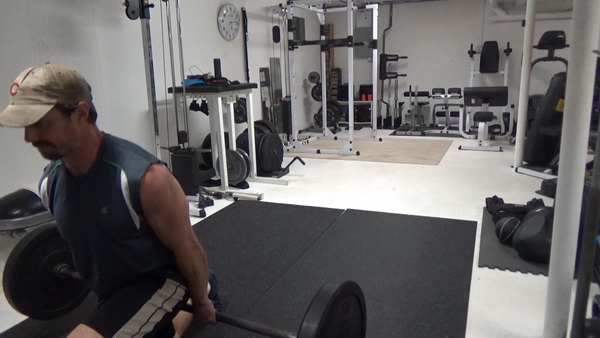 Barbell Cursing Walking Lunges Continue