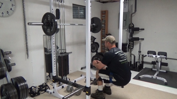 Braced Leg Squats Bottom