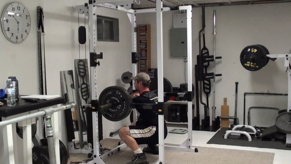 Zottman Squats For Demolishing Your Legs Bottom