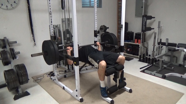 Flat Barbell Bench Press Strength - Bottom